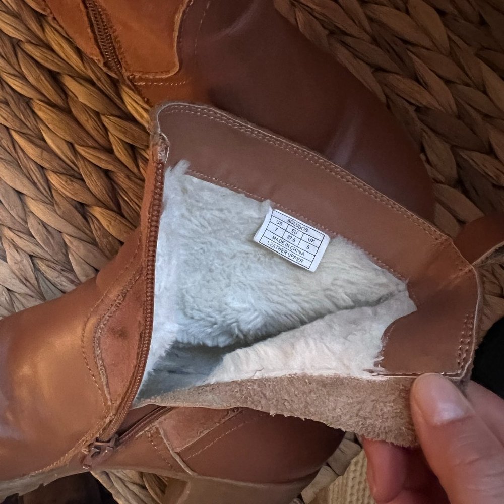 Soludos Dani Shearling Platform Boot, Camel, Size… - image 3